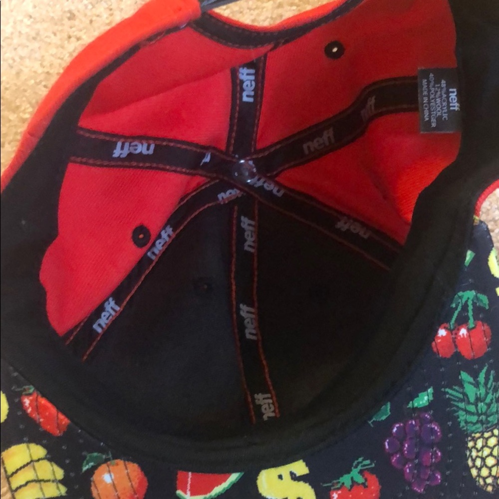 Neff adjustable hat - Picture 3 of 4